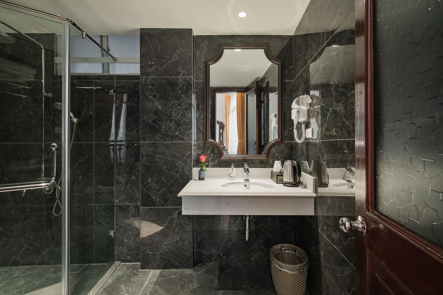 Hanoi Little Town Hotel מראה חיצוני תמונה
